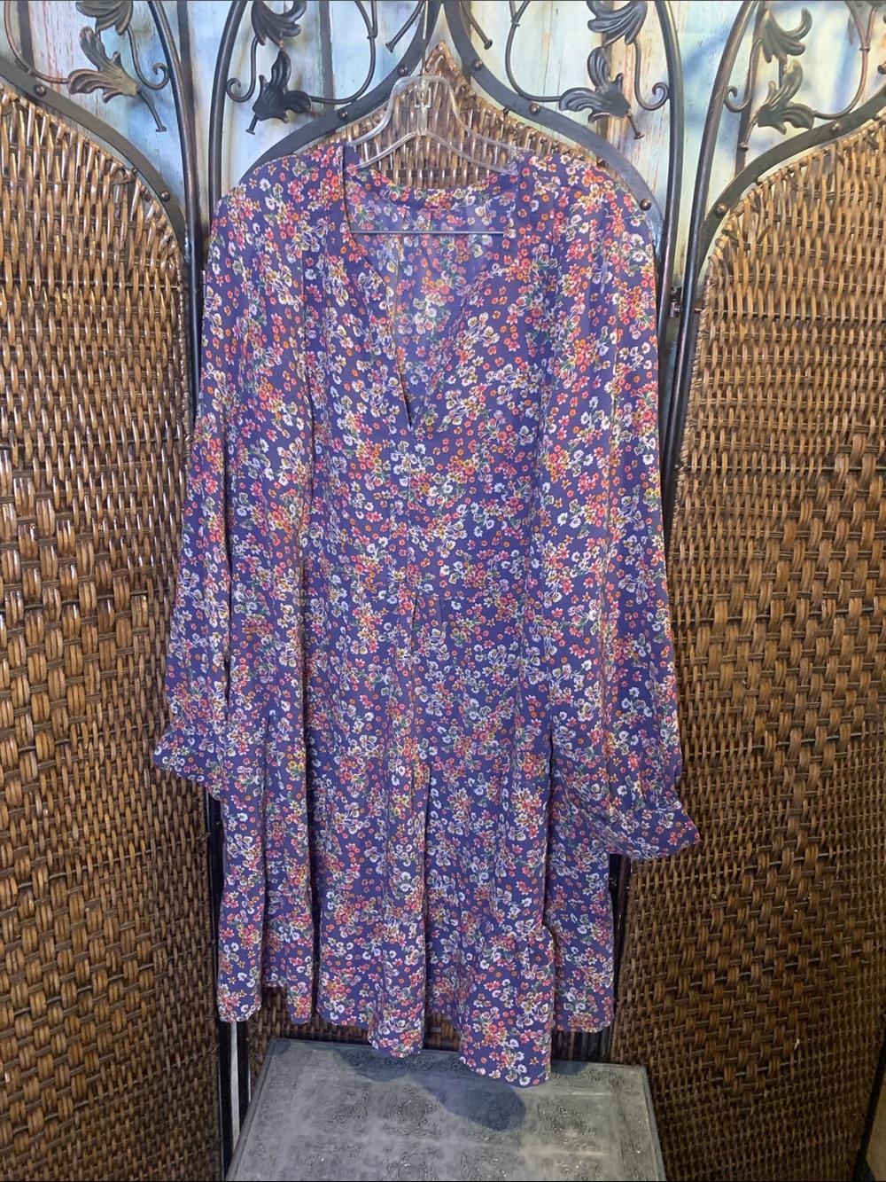 Floral Flowy Ling Sleeve Dress Size 2XL